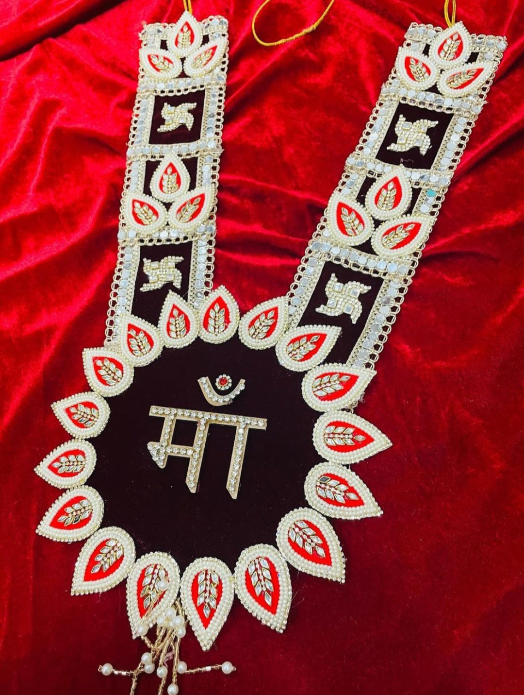 Maa Leaf Pearl Haar