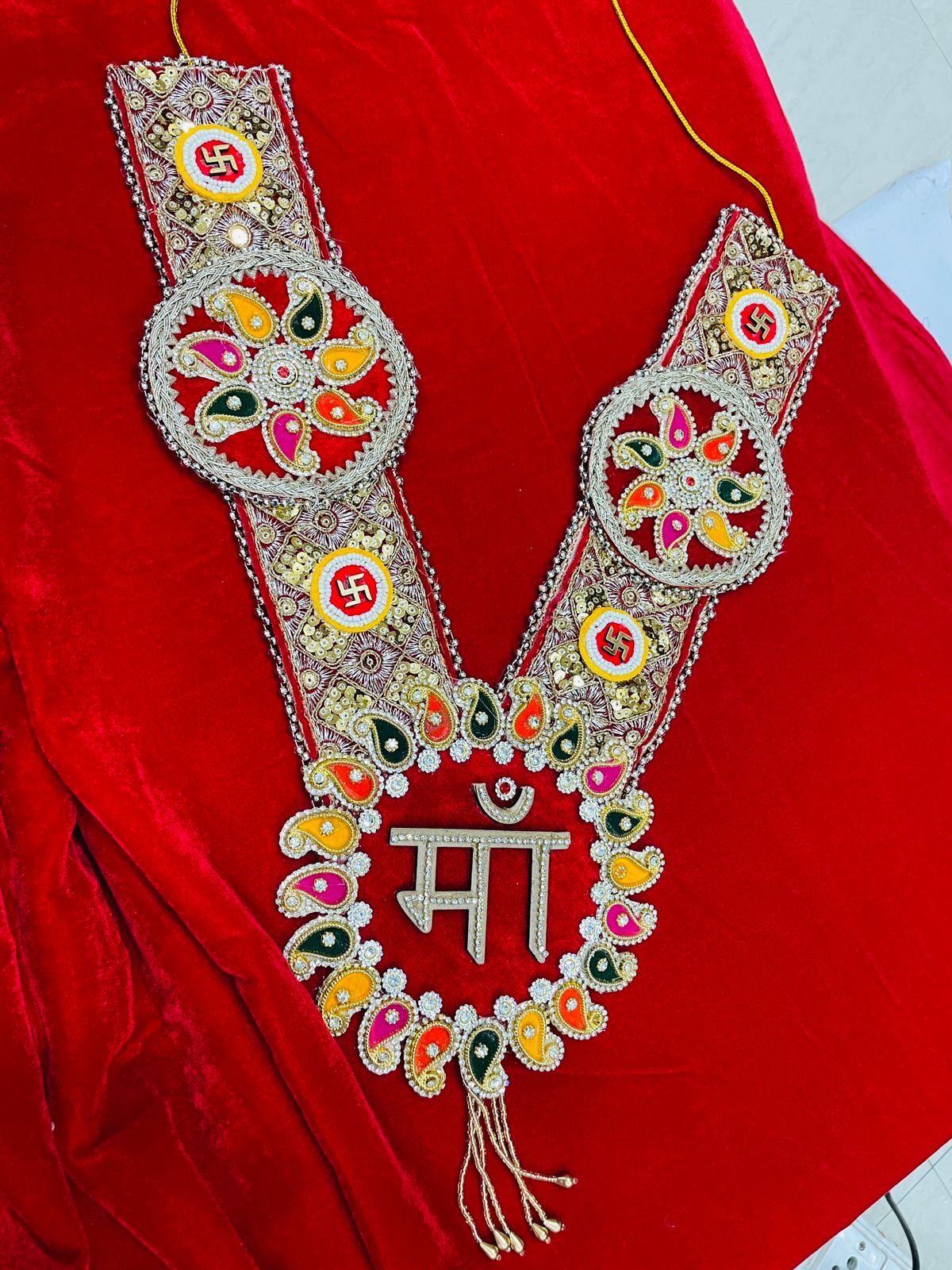 Maa Designer Stone Shringaar Haar